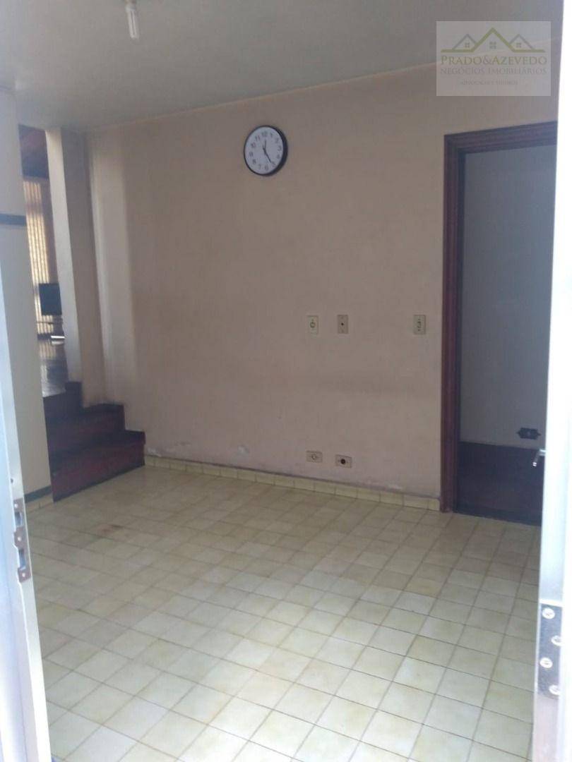 Casa à venda com 5 quartos, 223m² - Foto 17