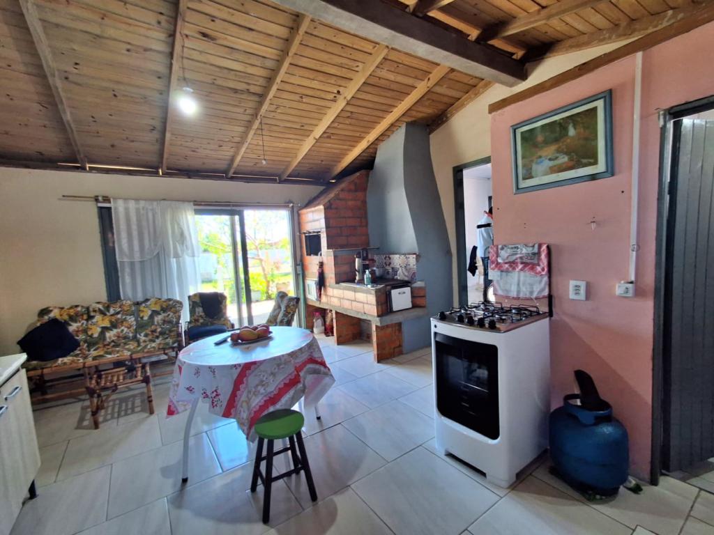 Casa à venda com 3 quartos, 134m² - Foto 10