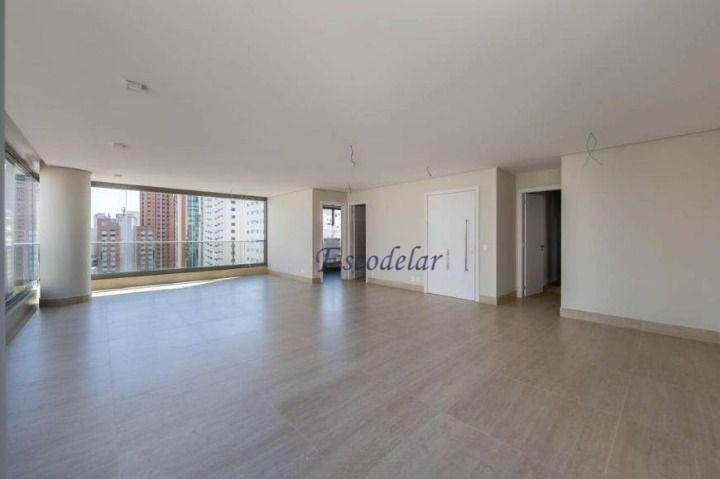 Apartamento à venda com 3 quartos, 193m² - Foto 8