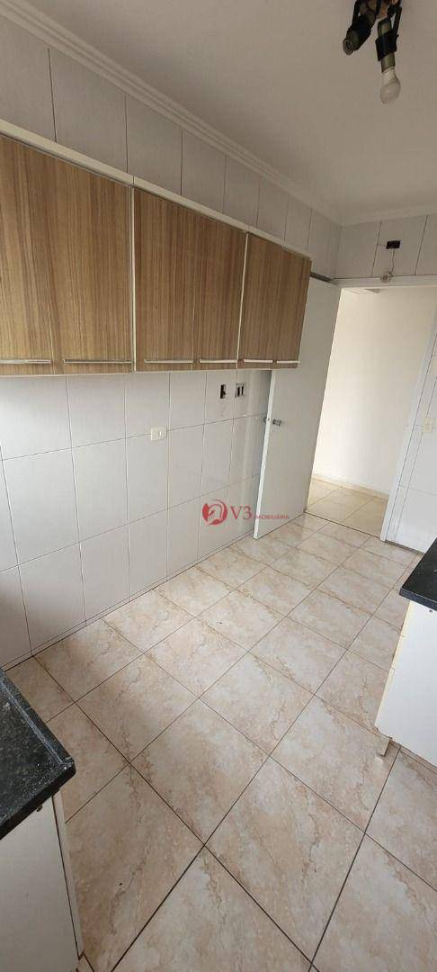 Apartamento à venda com 2 quartos, 54m² - Foto 19