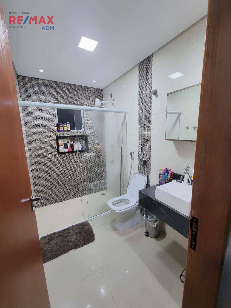 Casa à venda com 2 quartos, 90m² - Foto 12