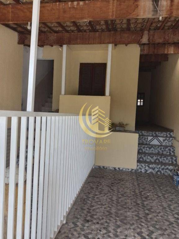 Casa à venda com 4 quartos, 160m² - Foto 11