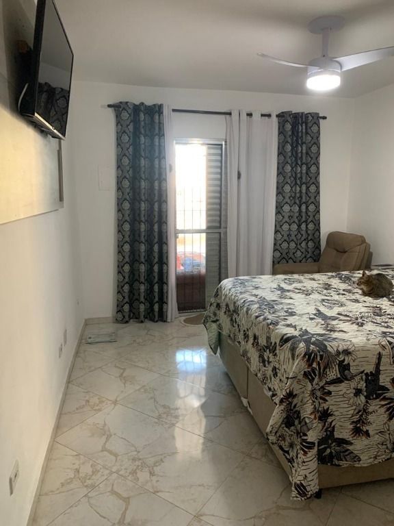 Sobrado à venda com 2 quartos, 200m² - Foto 23