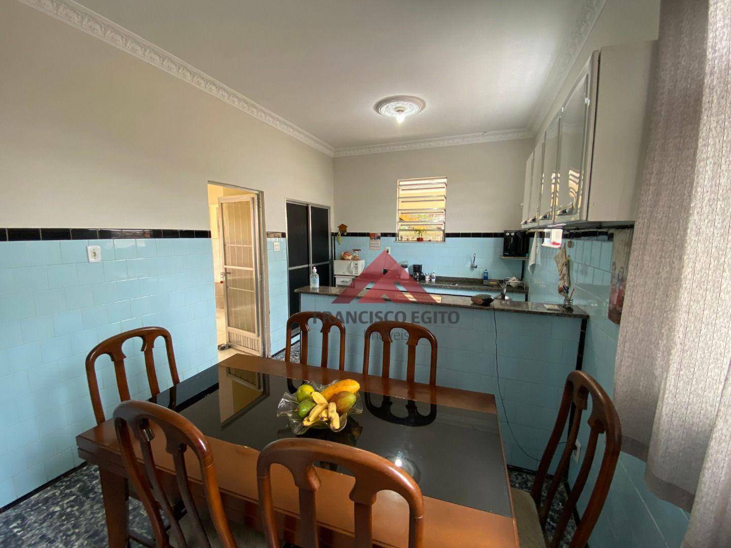 Casa à venda com 5 quartos, 160m² - Foto 12