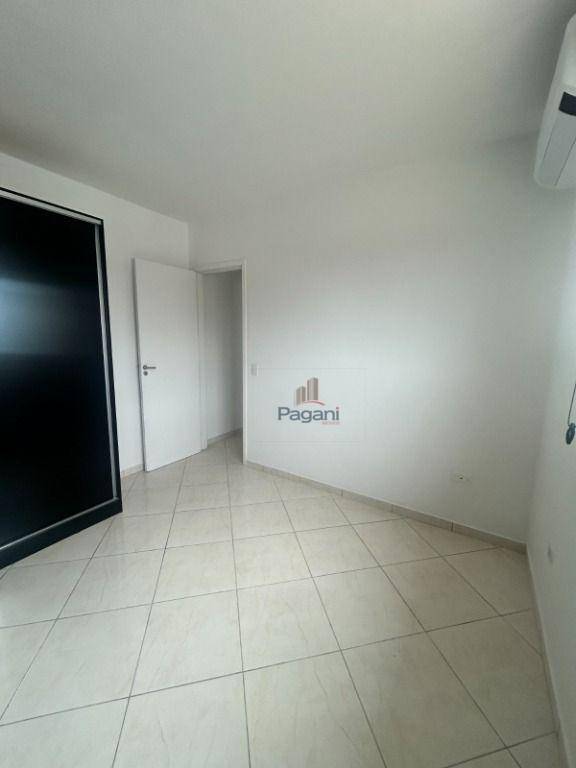 Apartamento à venda com 2 quartos, 93m² - Foto 8