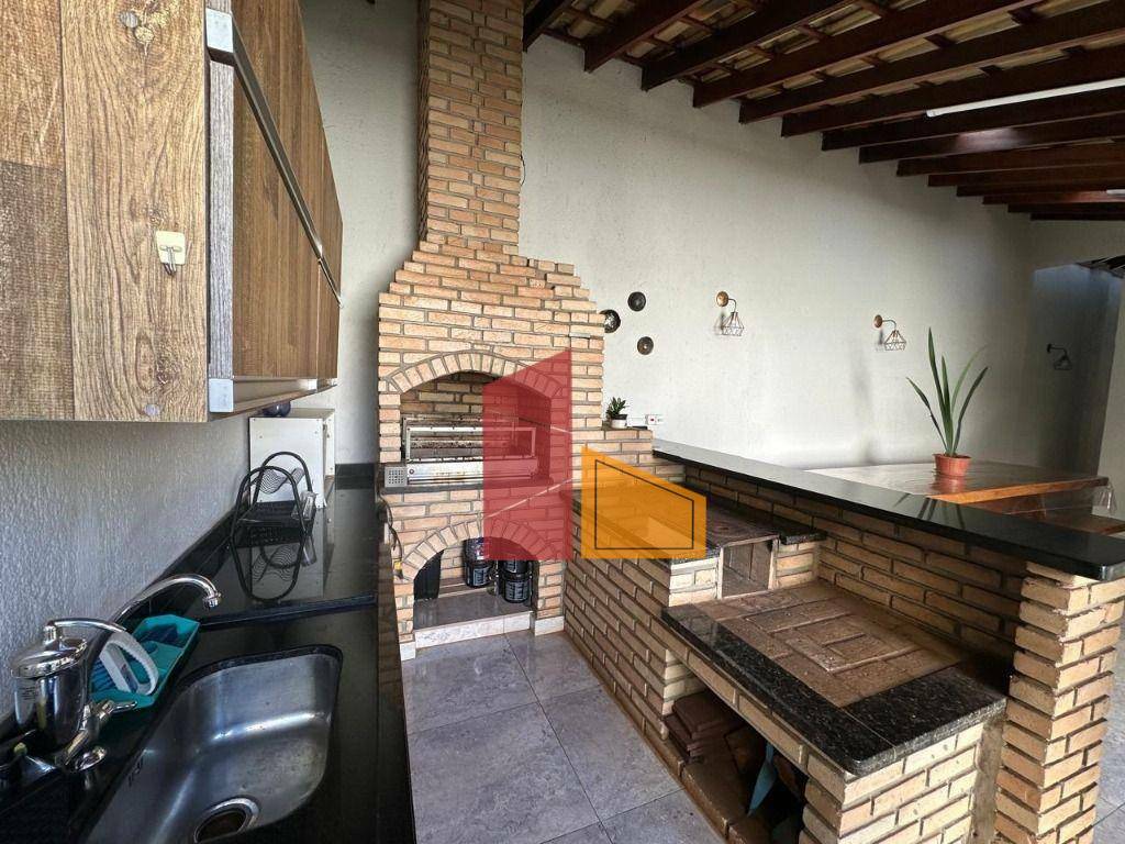 Casa à venda com 4 quartos, 190m² - Foto 5