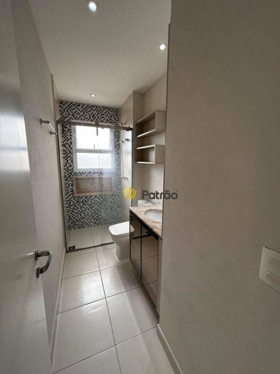 Apartamento à venda com 3 quartos, 116m² - Foto 18
