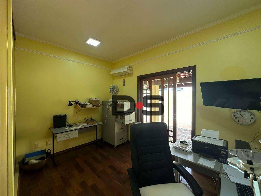Chácara à venda com 6 quartos, 500m² - Foto 13