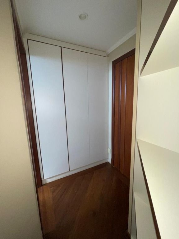 Apartamento à venda com 4 quartos, 340m² - Foto 23