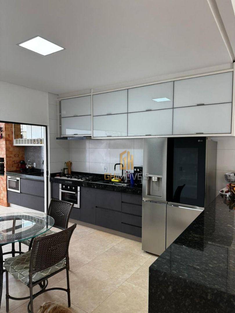 Casa, 3 quartos, 170 m² - Foto 5