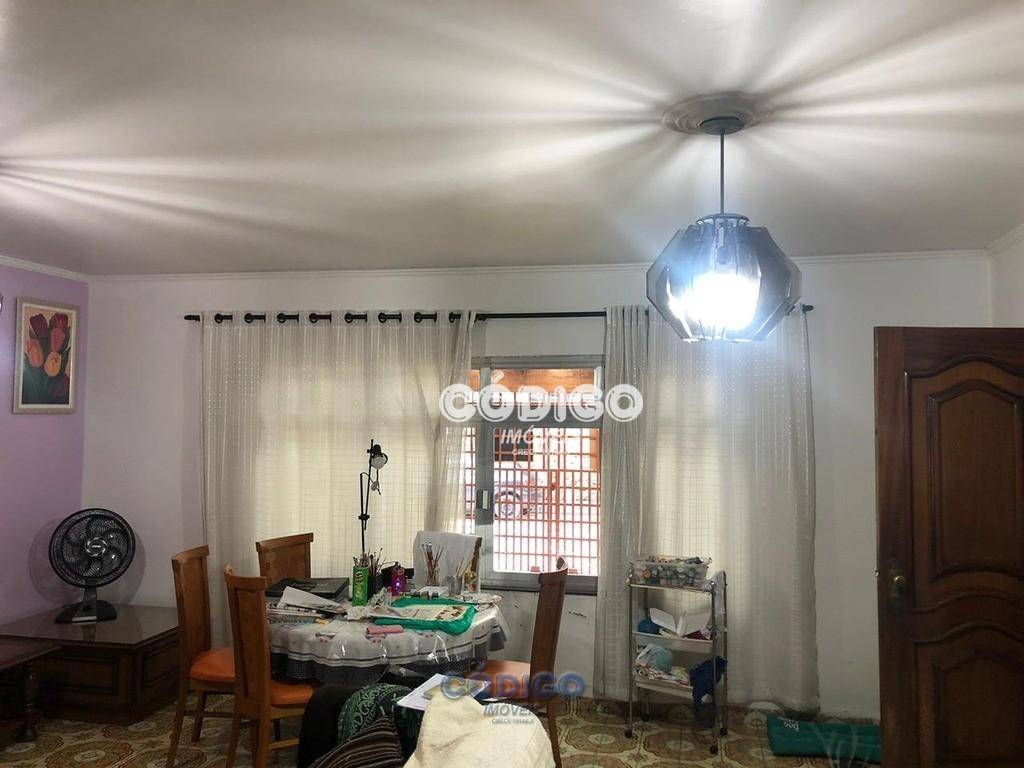 Sobrado à venda com 3 quartos, 200m² - Foto 8