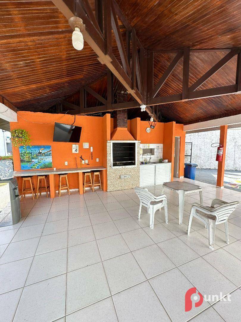 Apartamento para alugar com 3 quartos, 80m² - Foto 2