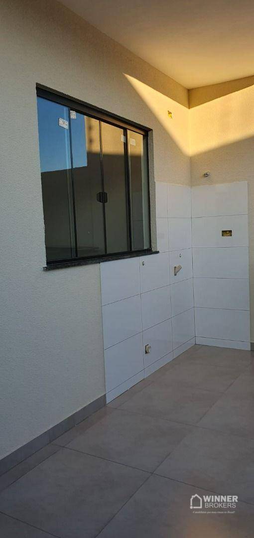 Casa à venda com 3 quartos, 82m² - Foto 9