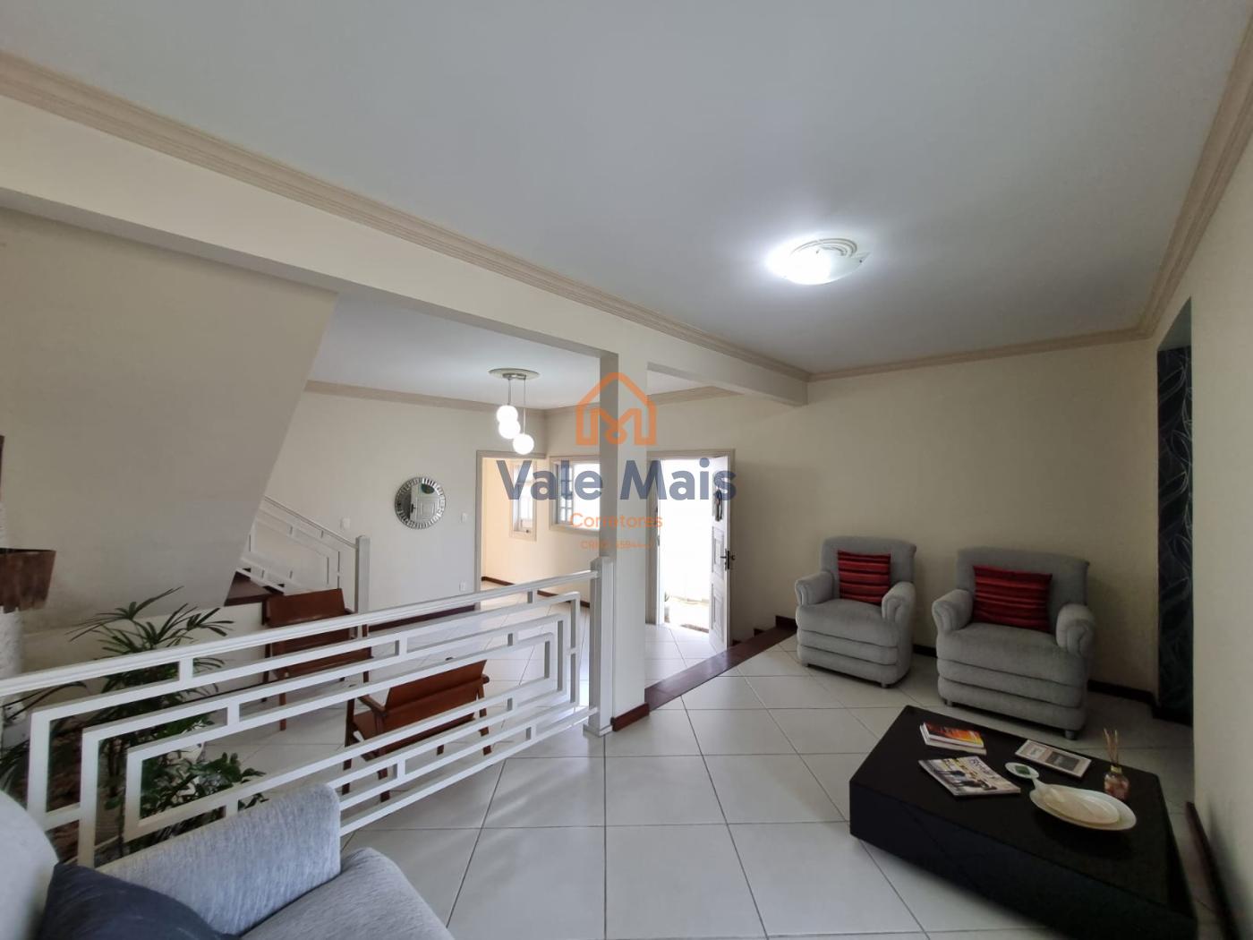 Casa à venda com 3 quartos, 243m² - Foto 6