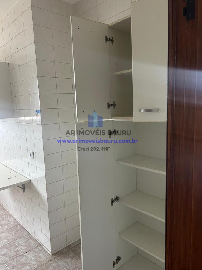 Apartamento à venda com 2 quartos, 70m² - Foto 9