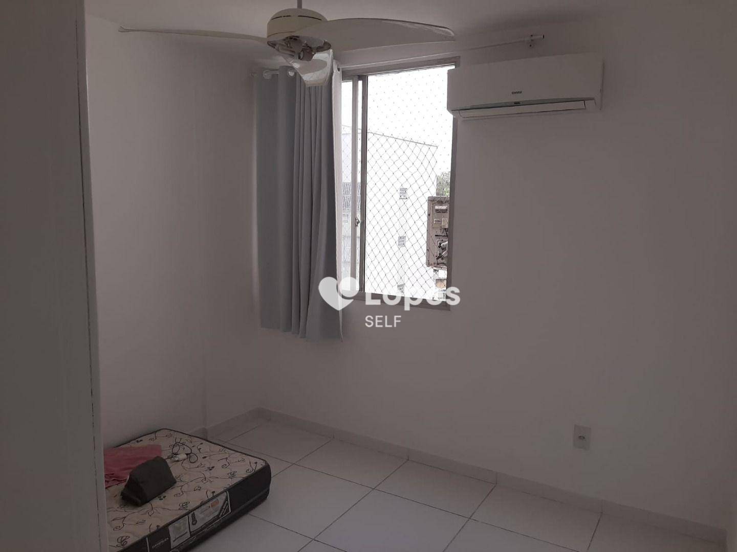 Apartamento à venda com 2 quartos, 78m² - Foto 3