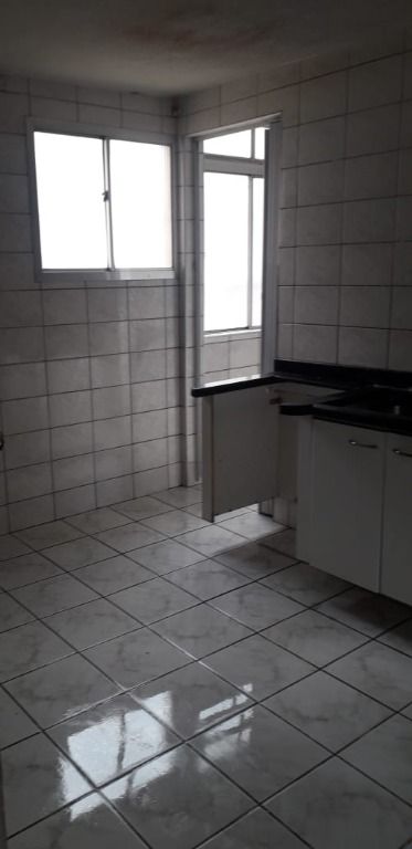 Apartamento à venda com 2 quartos, 56m² - Foto 24