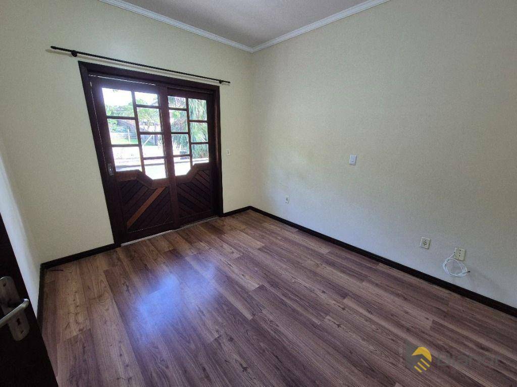 Casa à venda e aluguel com 3 quartos, 208m² - Foto 17