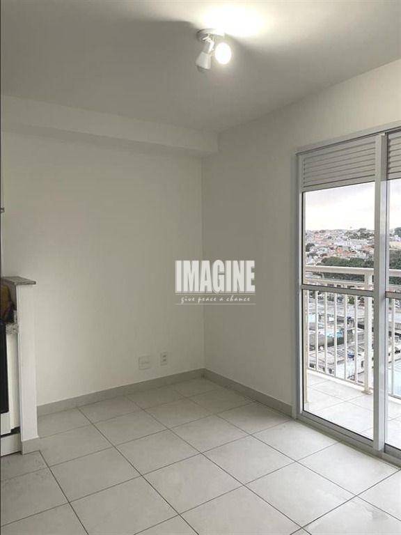 Apartamento à venda com 1 quarto, 37m² - Foto 3