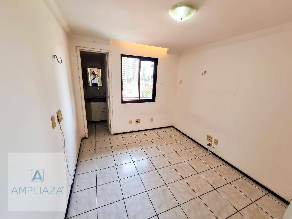 Apartamento à venda com 3 quartos, 137m² - Foto 14