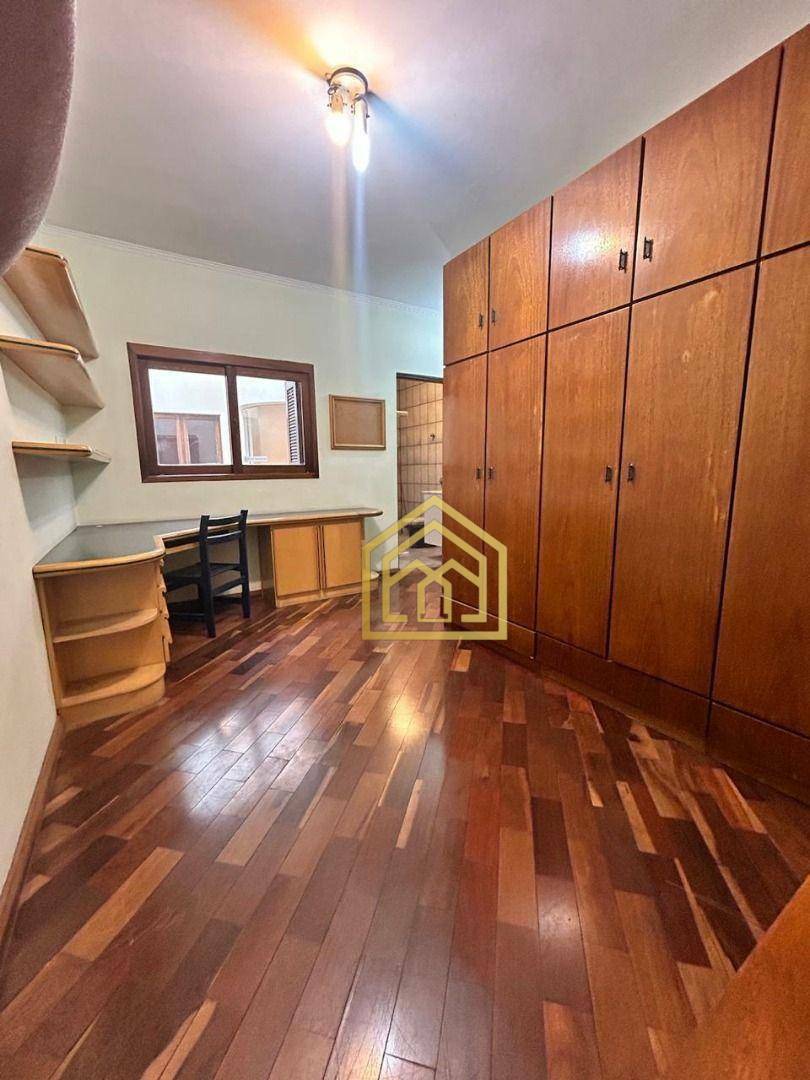 Sobrado à venda com 3 quartos, 291m² - Foto 18