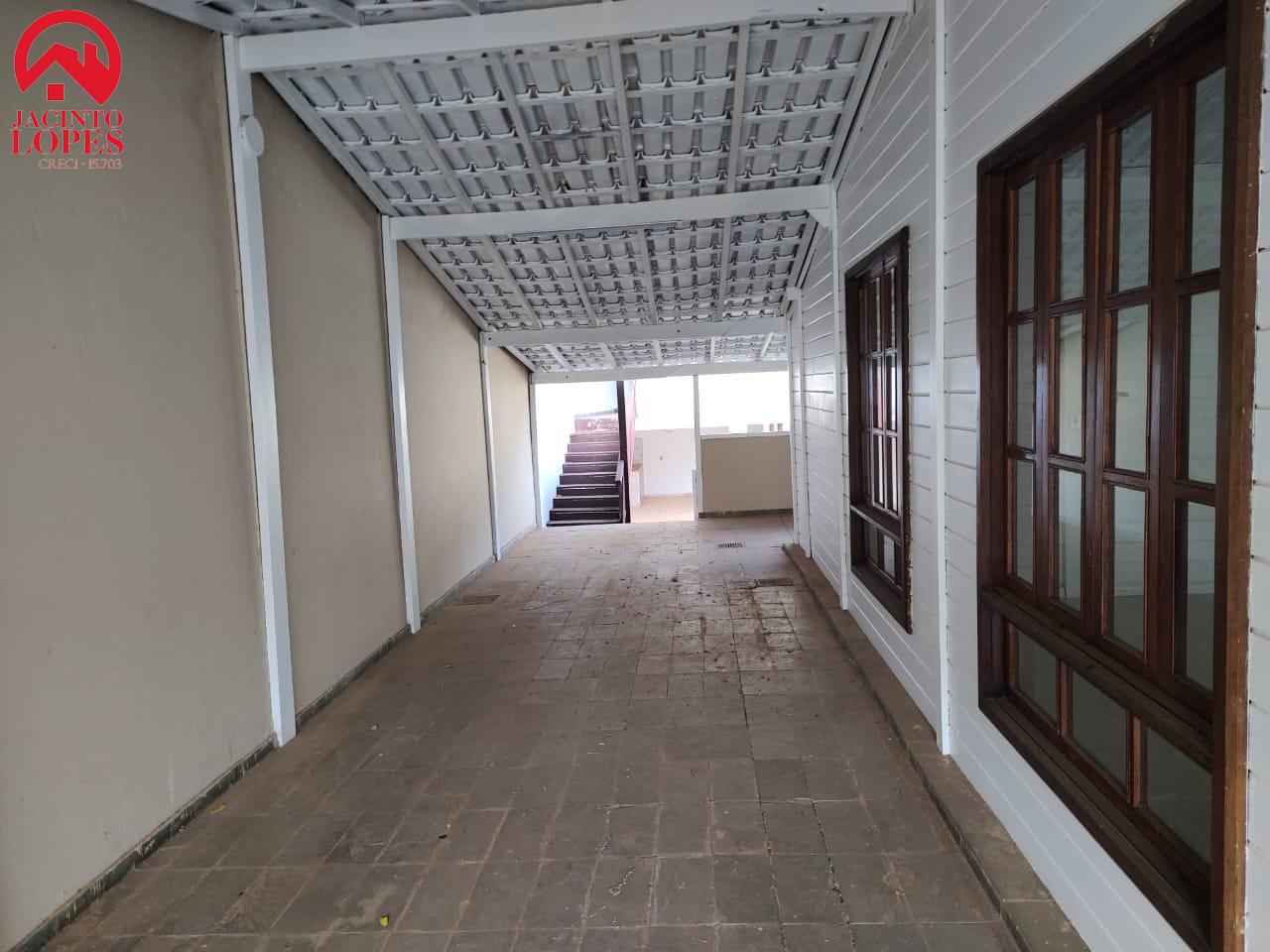 Casa à venda com 3 quartos, 400m² - Foto 64