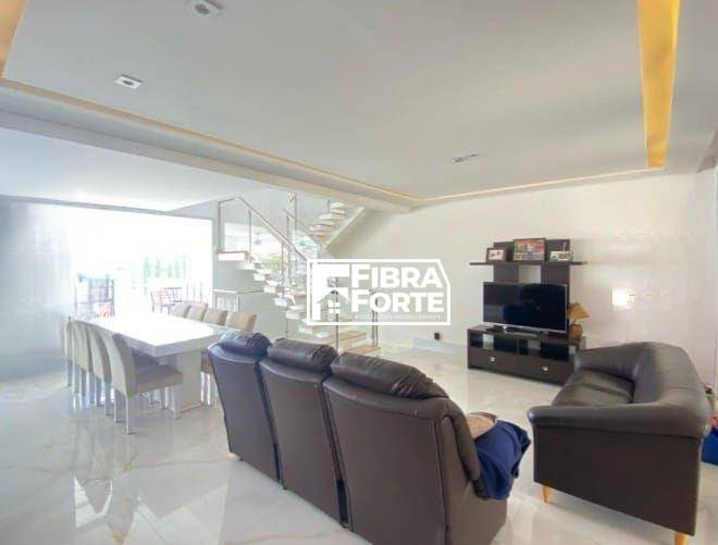 Casa de Condomínio para alugar com 3 quartos, 337m² - Foto 5