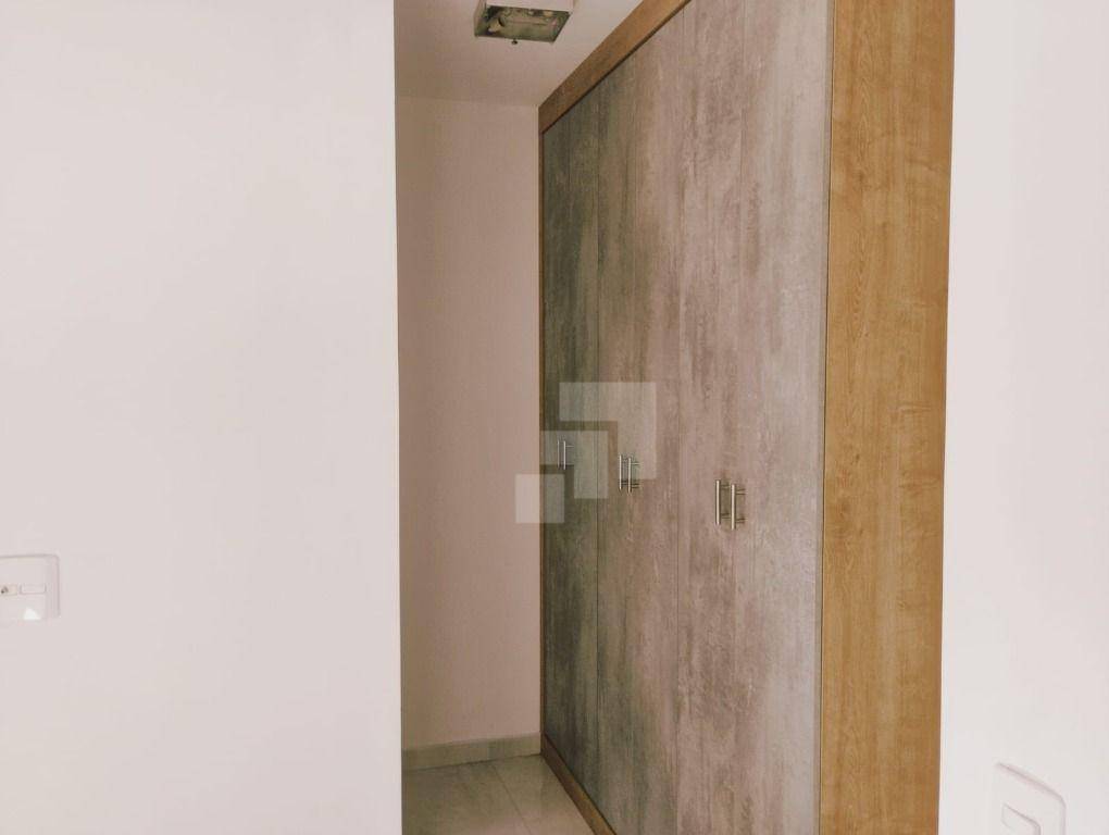 Apartamento para alugar com 2 quartos, 68m² - Foto 54