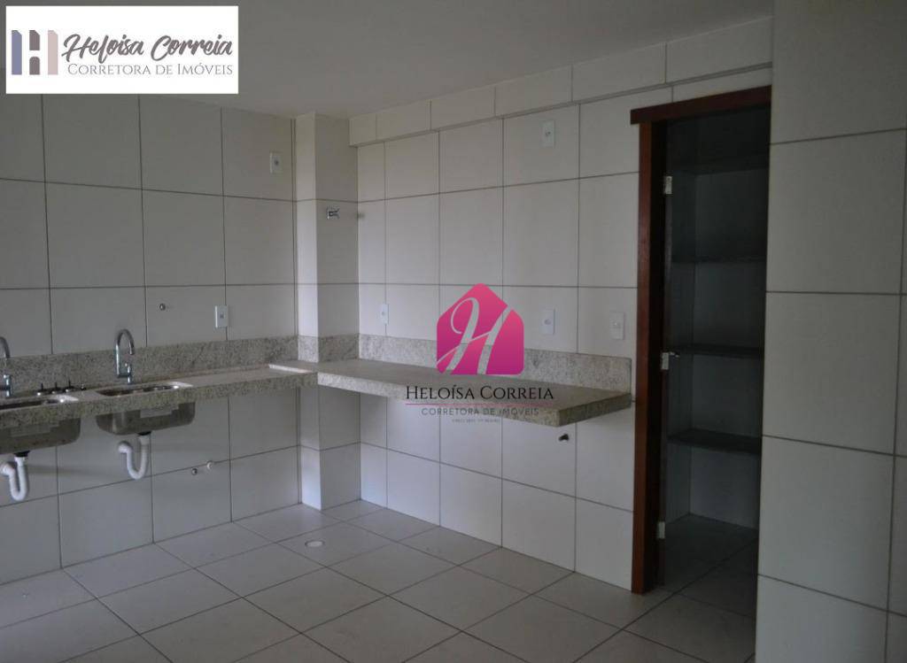 Apartamento à venda com 4 quartos, 237m² - Foto 8