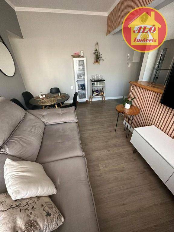 Apartamento à venda com 2 quartos, 61m² - Foto 3