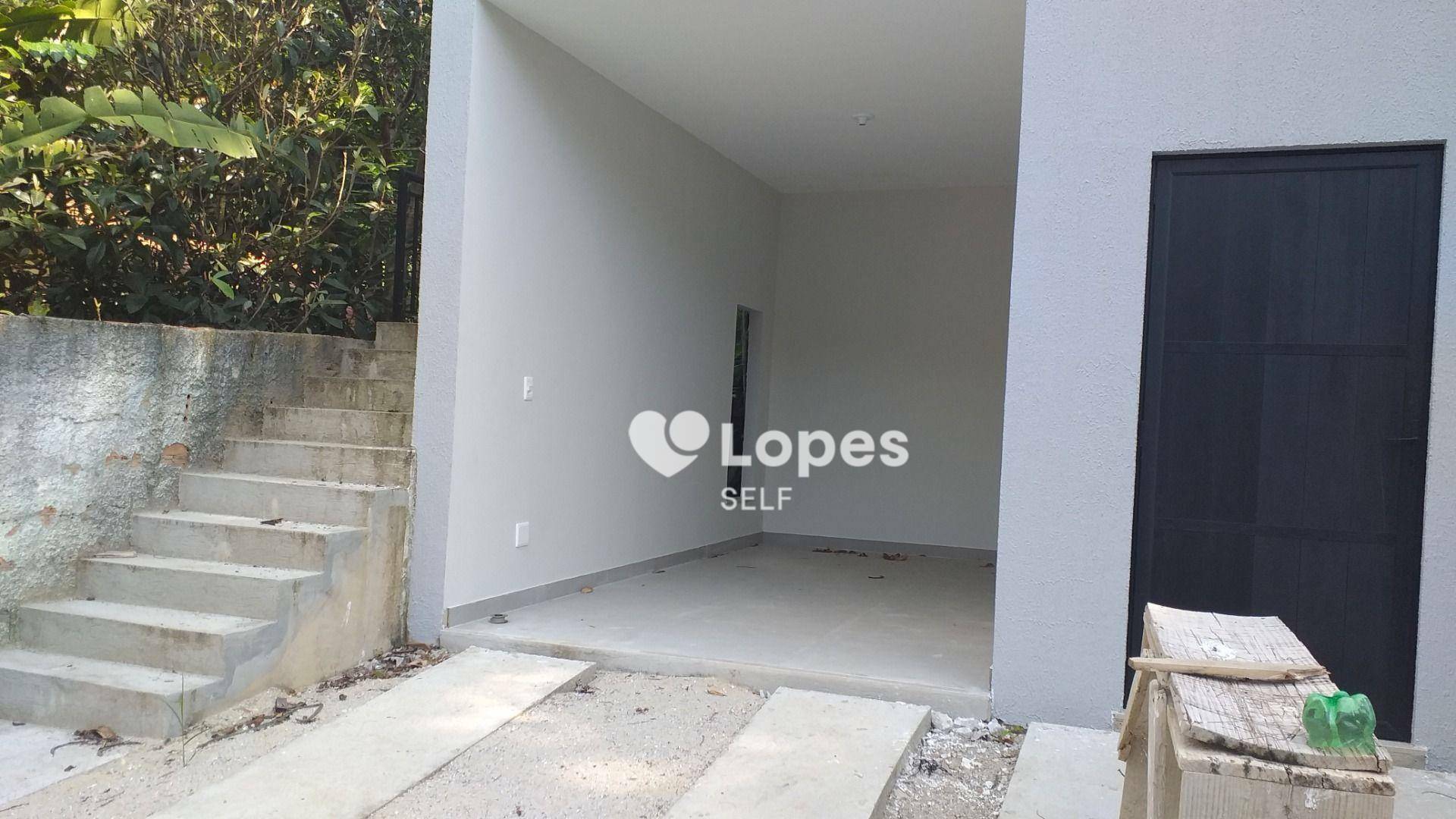 Casa à venda com 3 quartos, 258m² - Foto 10