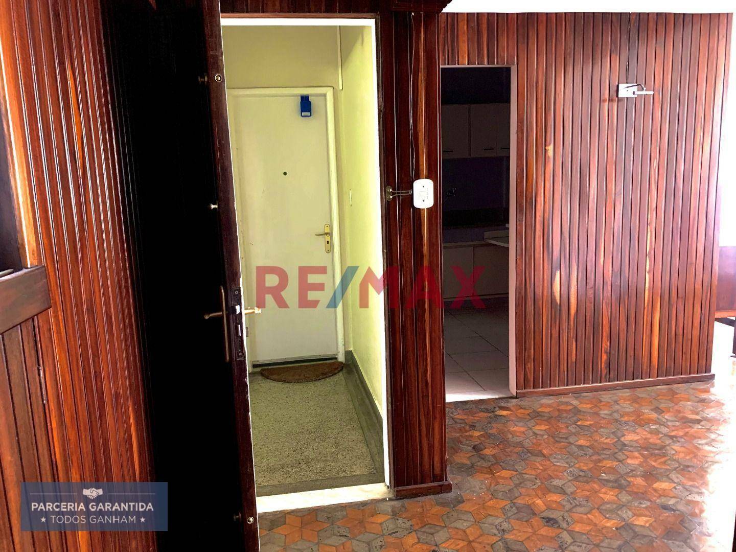 Apartamento à venda com 3 quartos, 110m² - Foto 7