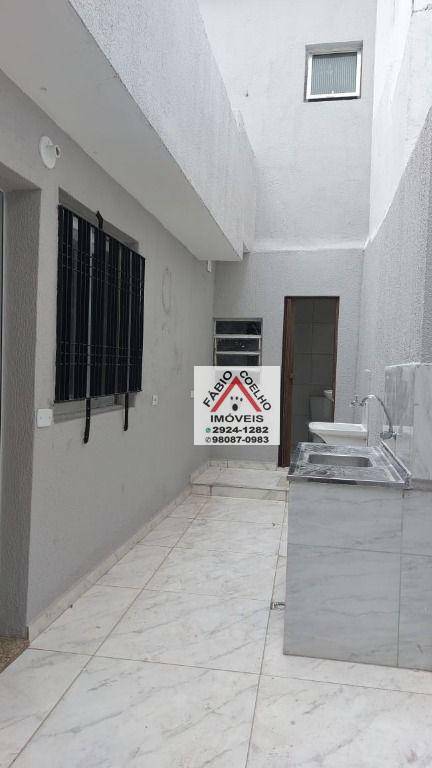 Sobrado à venda com 3 quartos, 120m² - Foto 15