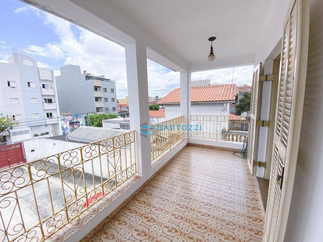 Sobrado à venda com 4 quartos, 270m² - Foto 9