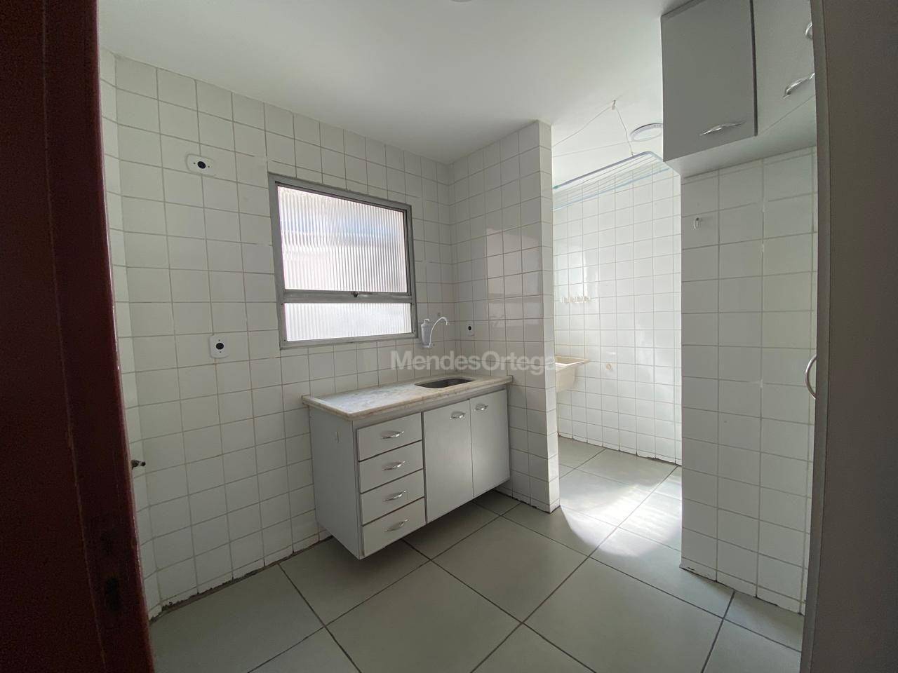 Apartamento para alugar com 2 quartos, 50m² - Foto 13