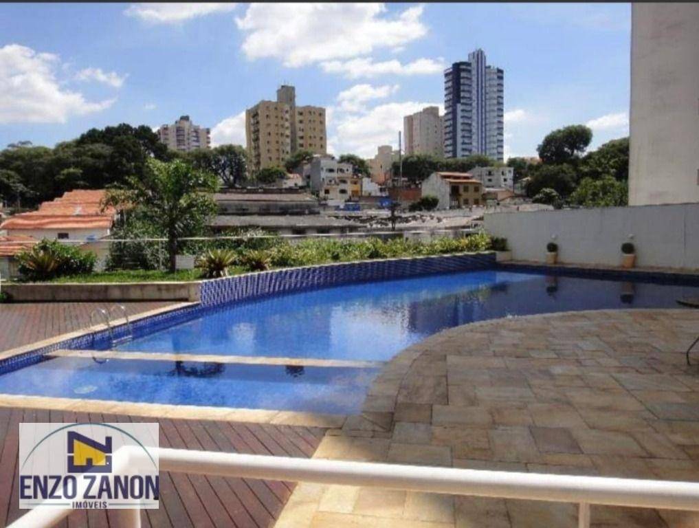 Apartamento para alugar com 3 quartos, 130m² - Foto 2