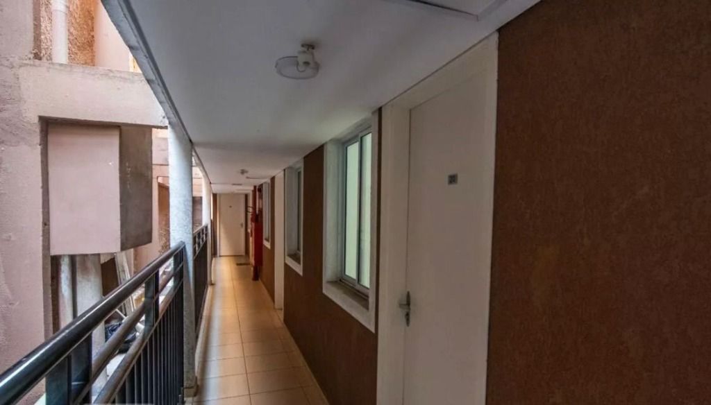 Apartamento à venda com 2 quartos, 45m² - Foto 22