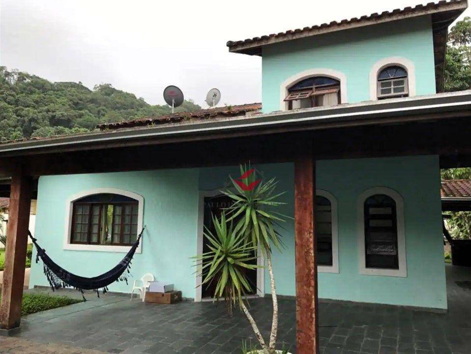 Casa de Condomínio à venda com 5 quartos, 245m² - Foto 2