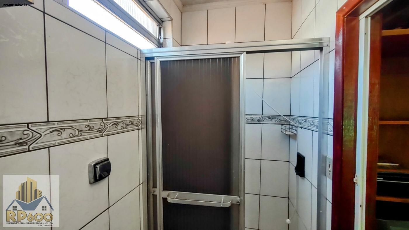 Sobrado à venda com 3 quartos, 160m² - Foto 13