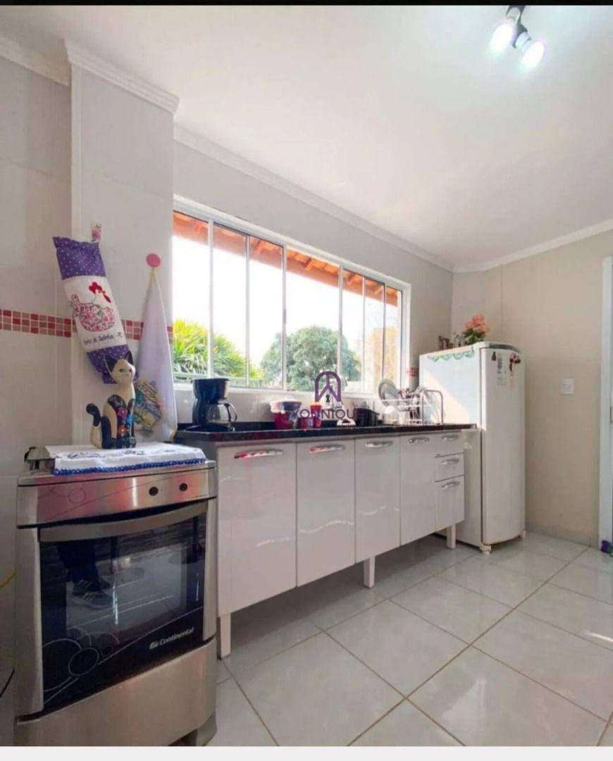 Casa à venda com 2 quartos, 105m² - Foto 8