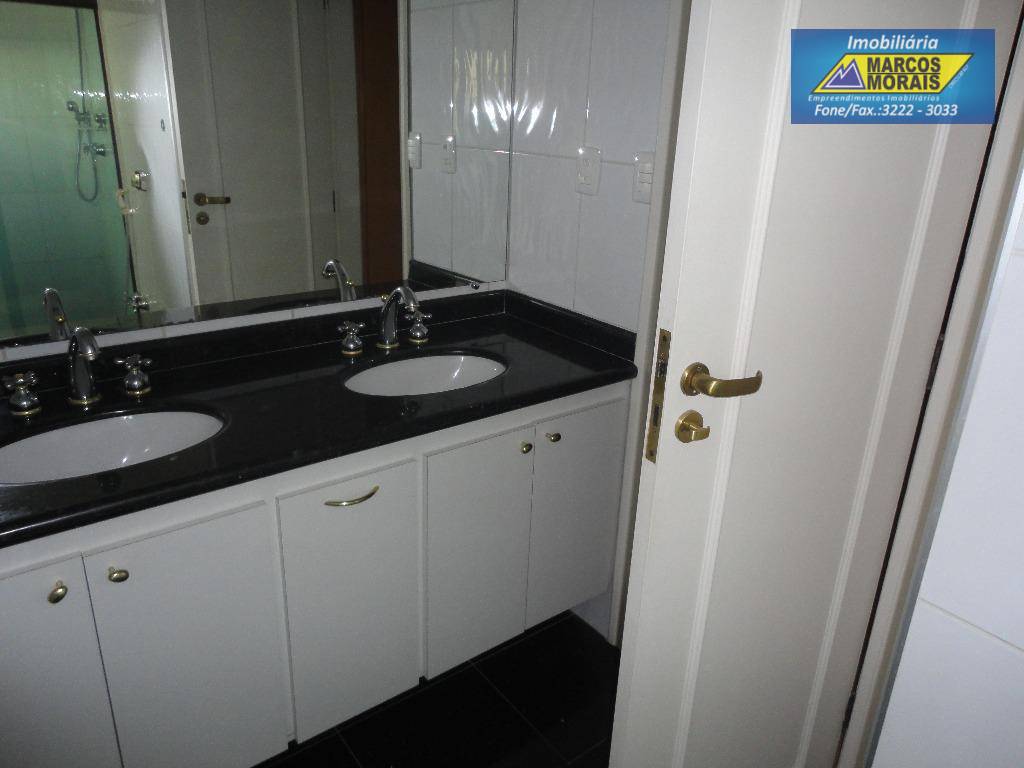 Apartamento à venda com 3 quartos, 189m² - Foto 21