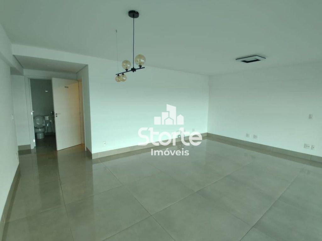 Apartamento, 3 quartos, 166 m² - Foto 2