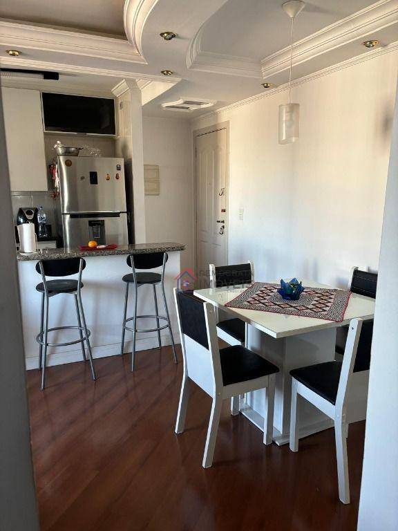 Apartamento à venda com 2 quartos, 55m² - Foto 7