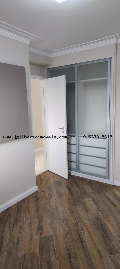 Apartamento à venda com 3 quartos, 83m² - Foto 17