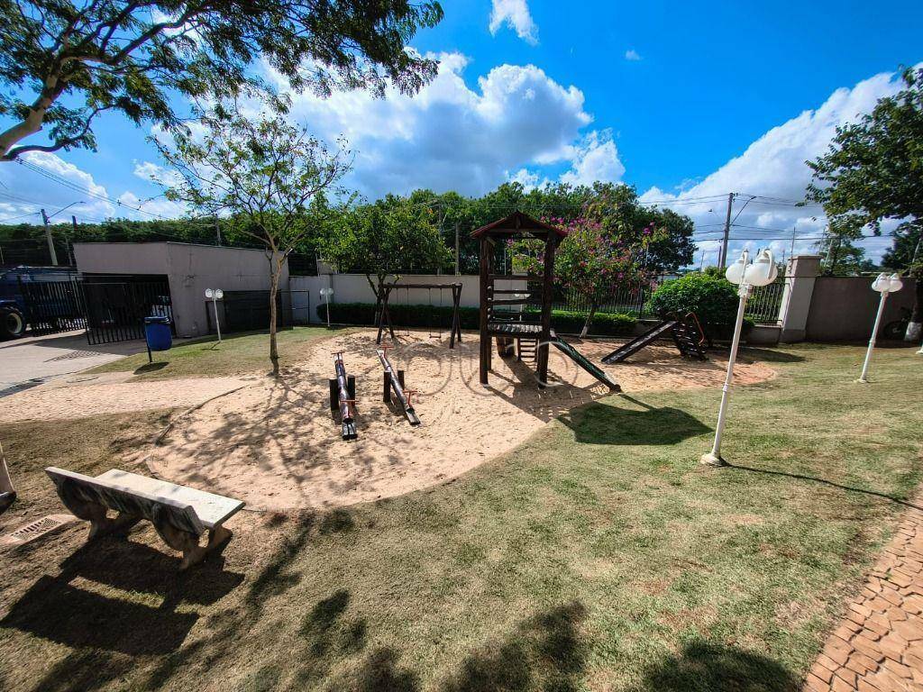 Casa de Condomínio à venda e aluguel com 3 quartos, 150m² - Foto 44