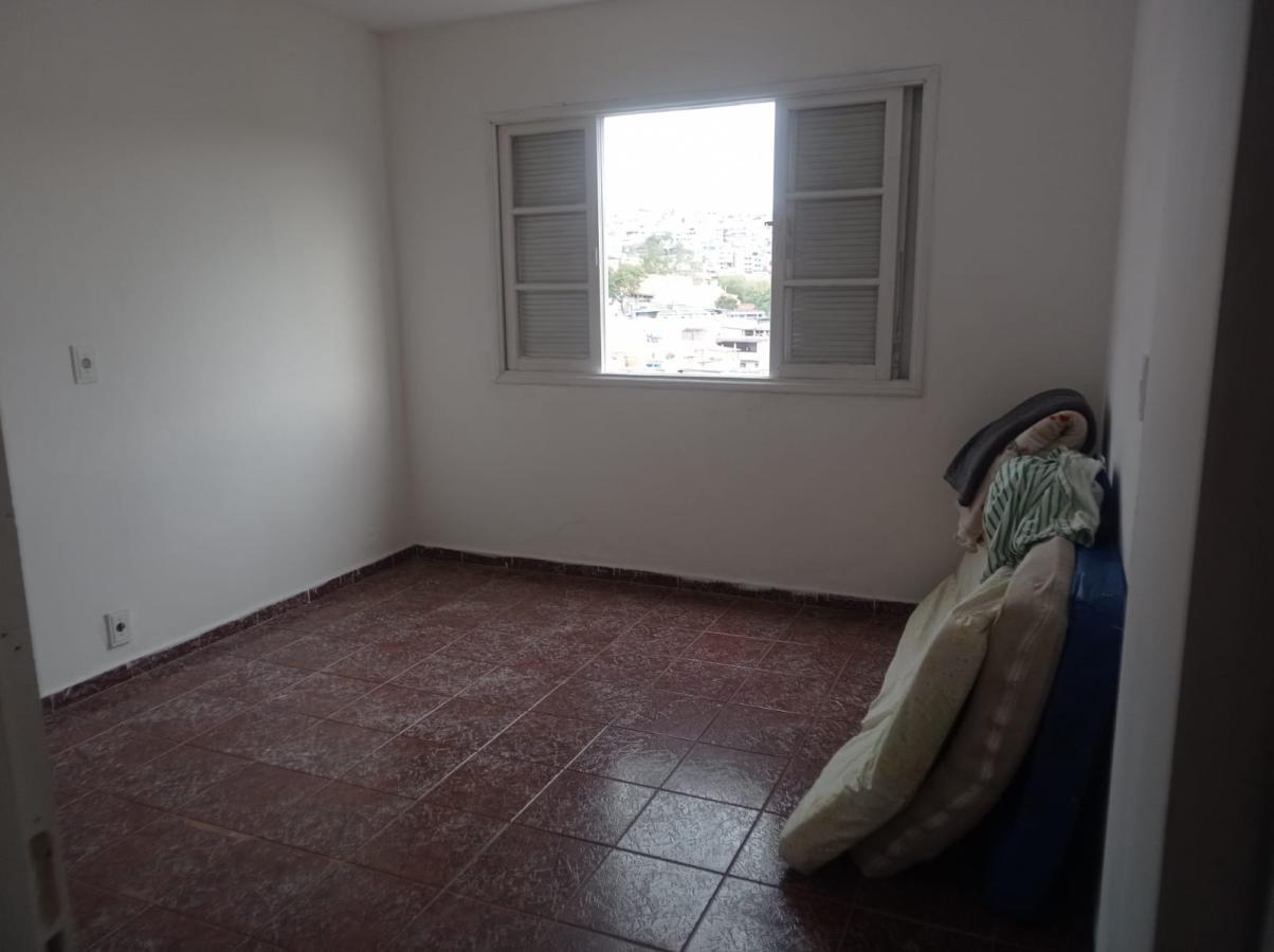 Sobrado à venda com 4 quartos, 200m² - Foto 8