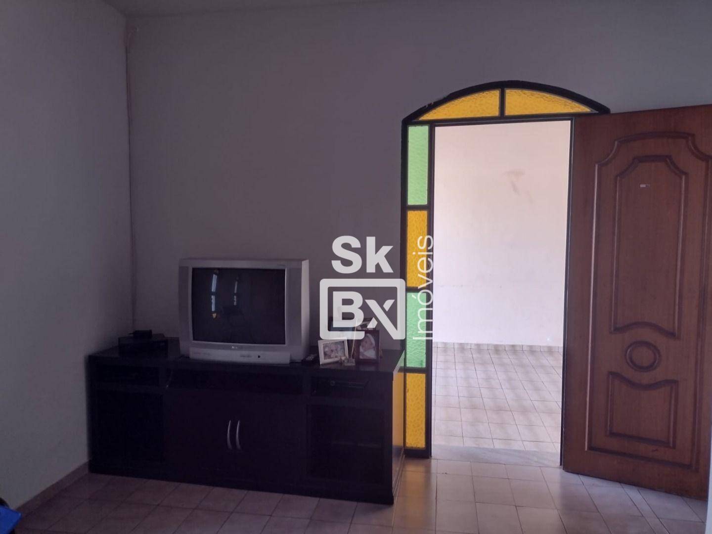 Casa à venda com 3 quartos, 237m² - Foto 3