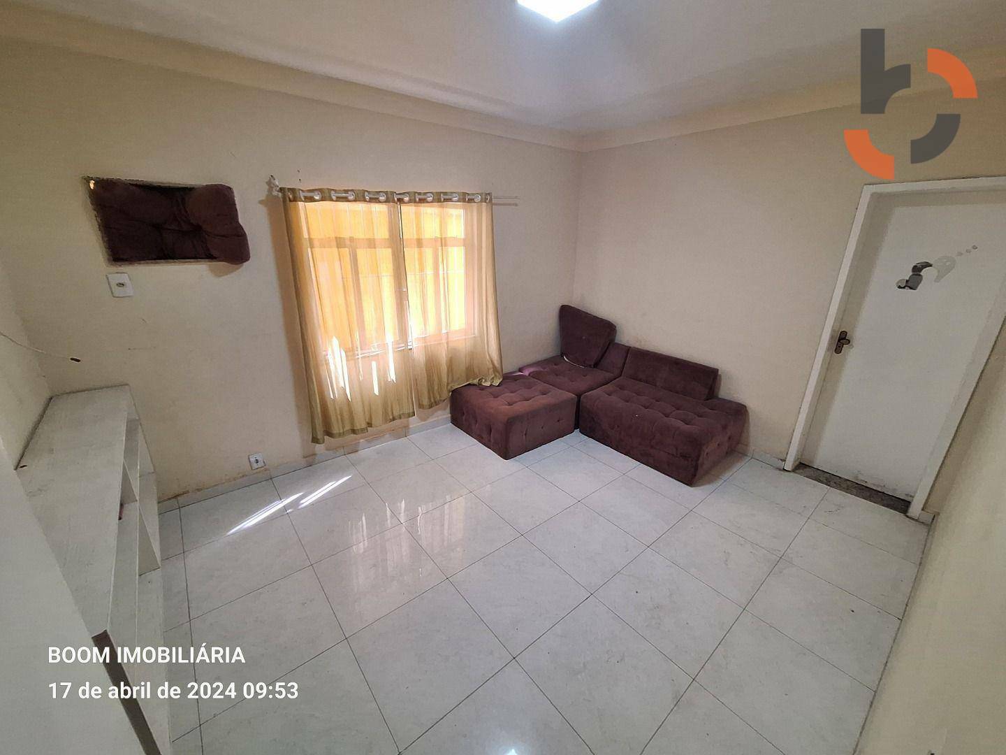 Casa à venda com 3 quartos, 290m² - Foto 16