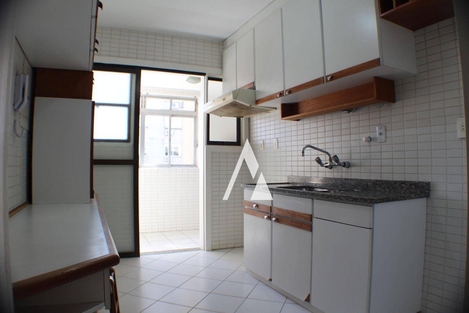 Apartamento à venda com 2 quartos, 87m² - Foto 22