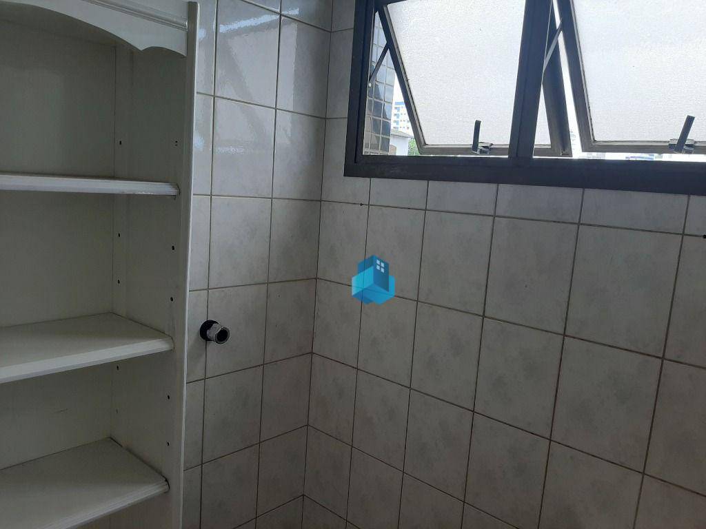 Apartamento à venda com 3 quartos, 94m² - Foto 10